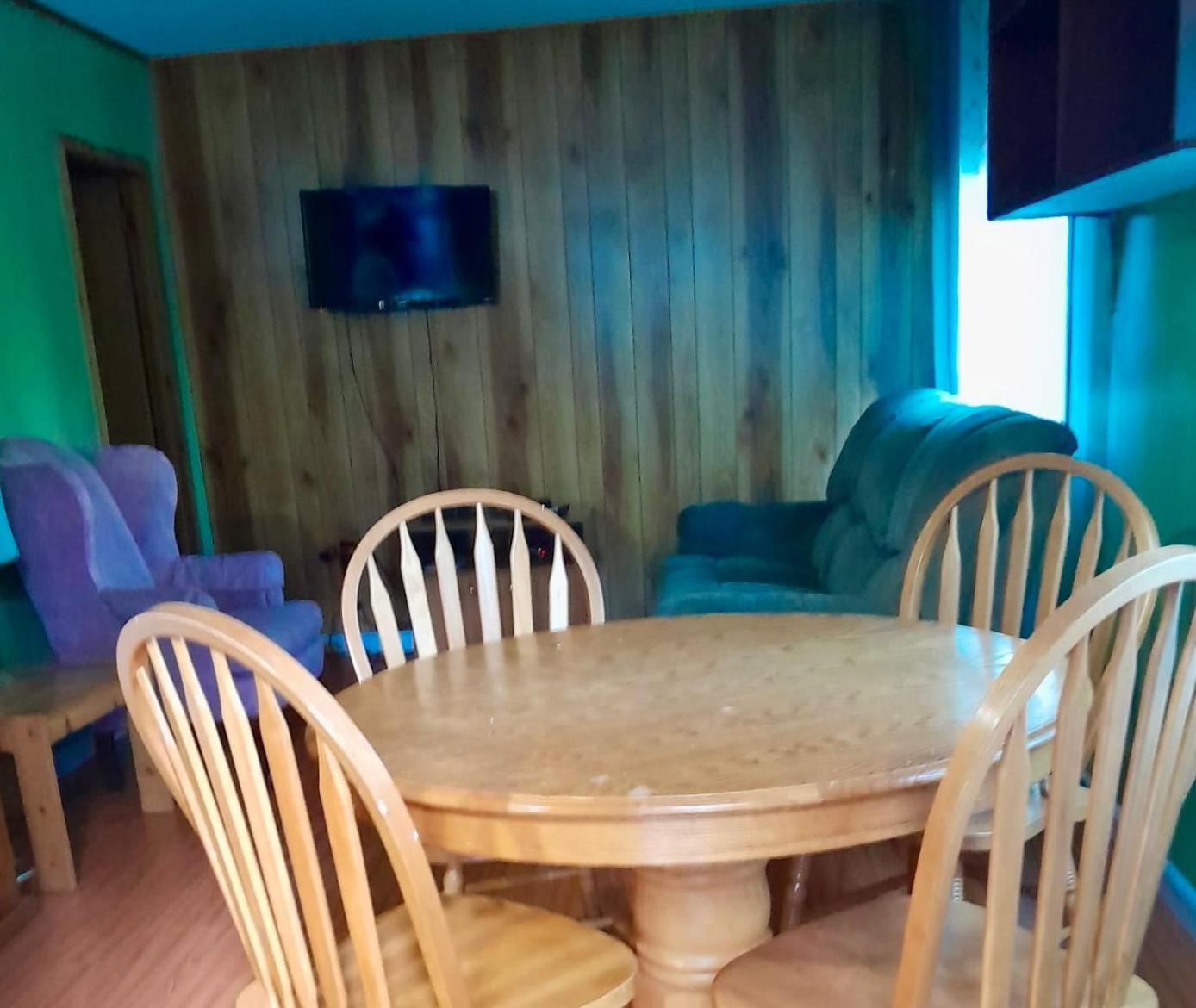Lakefront Hideaway Resort Kawartha Lakes Habitación foto