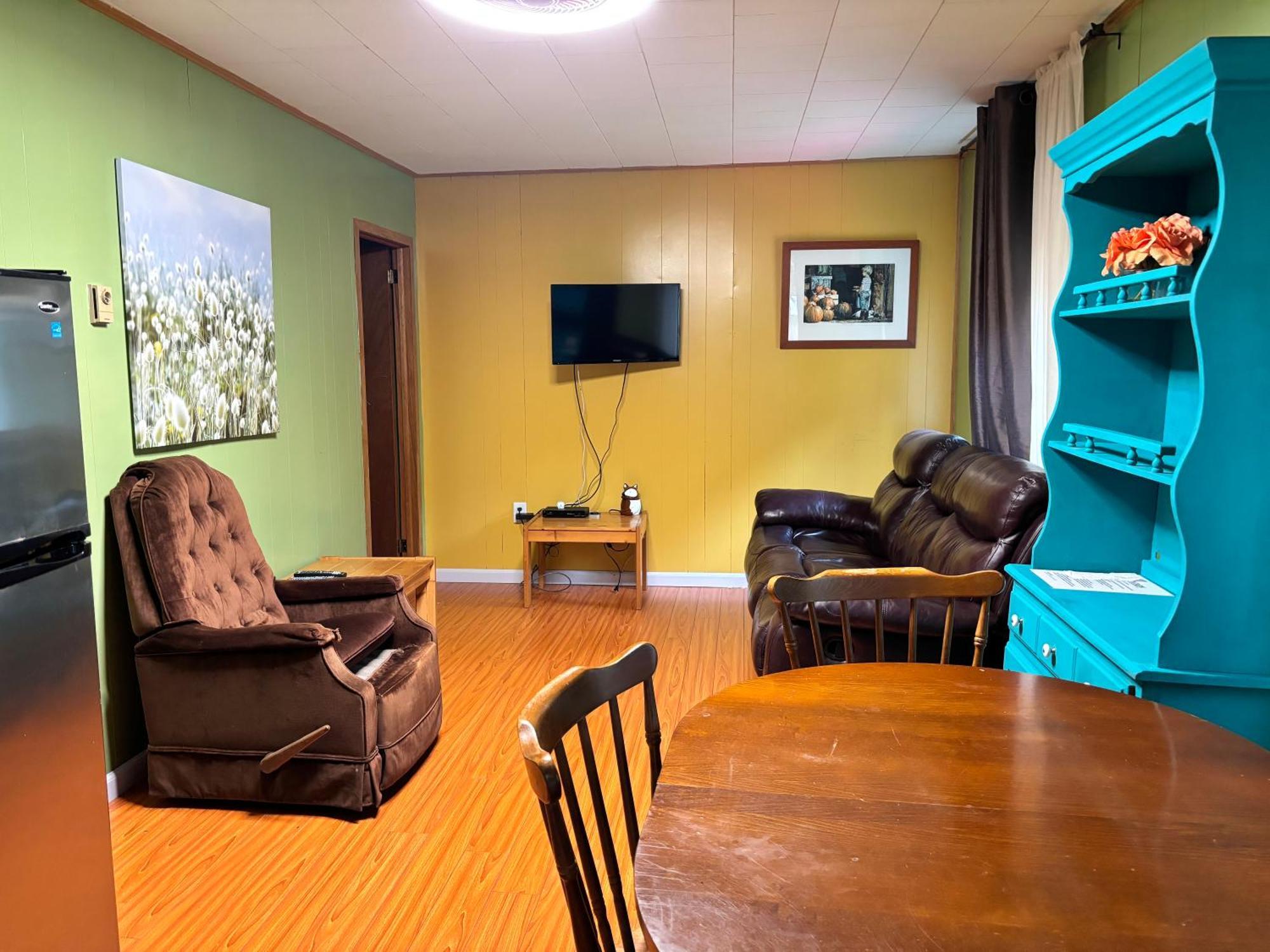 Lakefront Hideaway Resort Kawartha Lakes Habitación foto